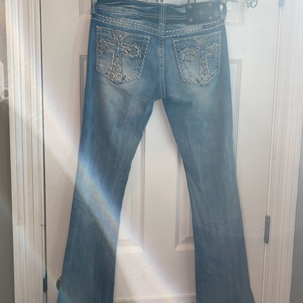 Miss Me Boot Cut size 27 jeans cross pocket - Picture 2 of 8